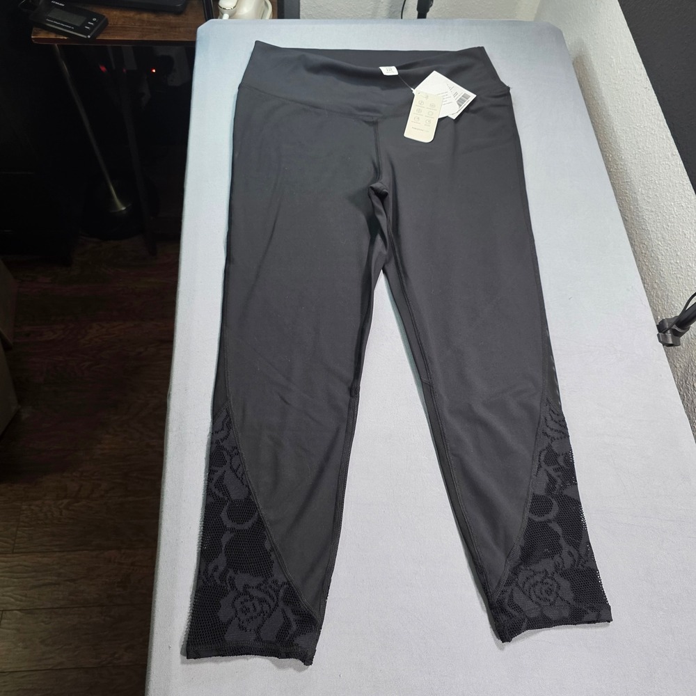 Fabletics Black Floral Lace‎ Mesh High Rise Leggings XXL PT1826085-0001-17070